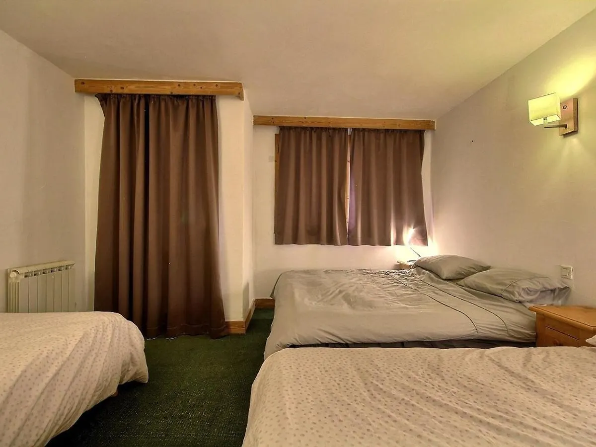Bel Appart Pmr Avec Piscine Et Spa, 6 Pers, Au Pied Des Pistes - Fr-1-455-234 La Plagne-Tarentaise 0*,  France